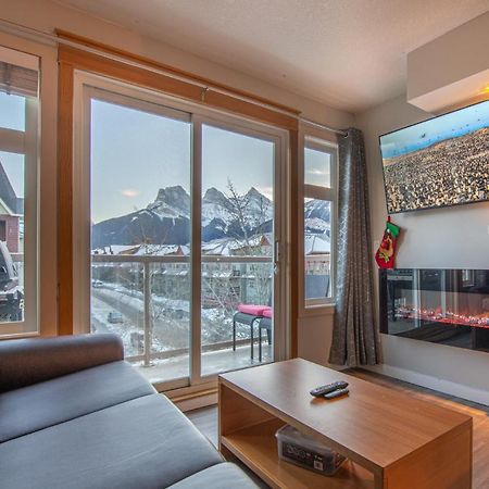 Mountain View 2 Bedroom Condo - Wt Top Floor-401 Canmore Extérieur photo