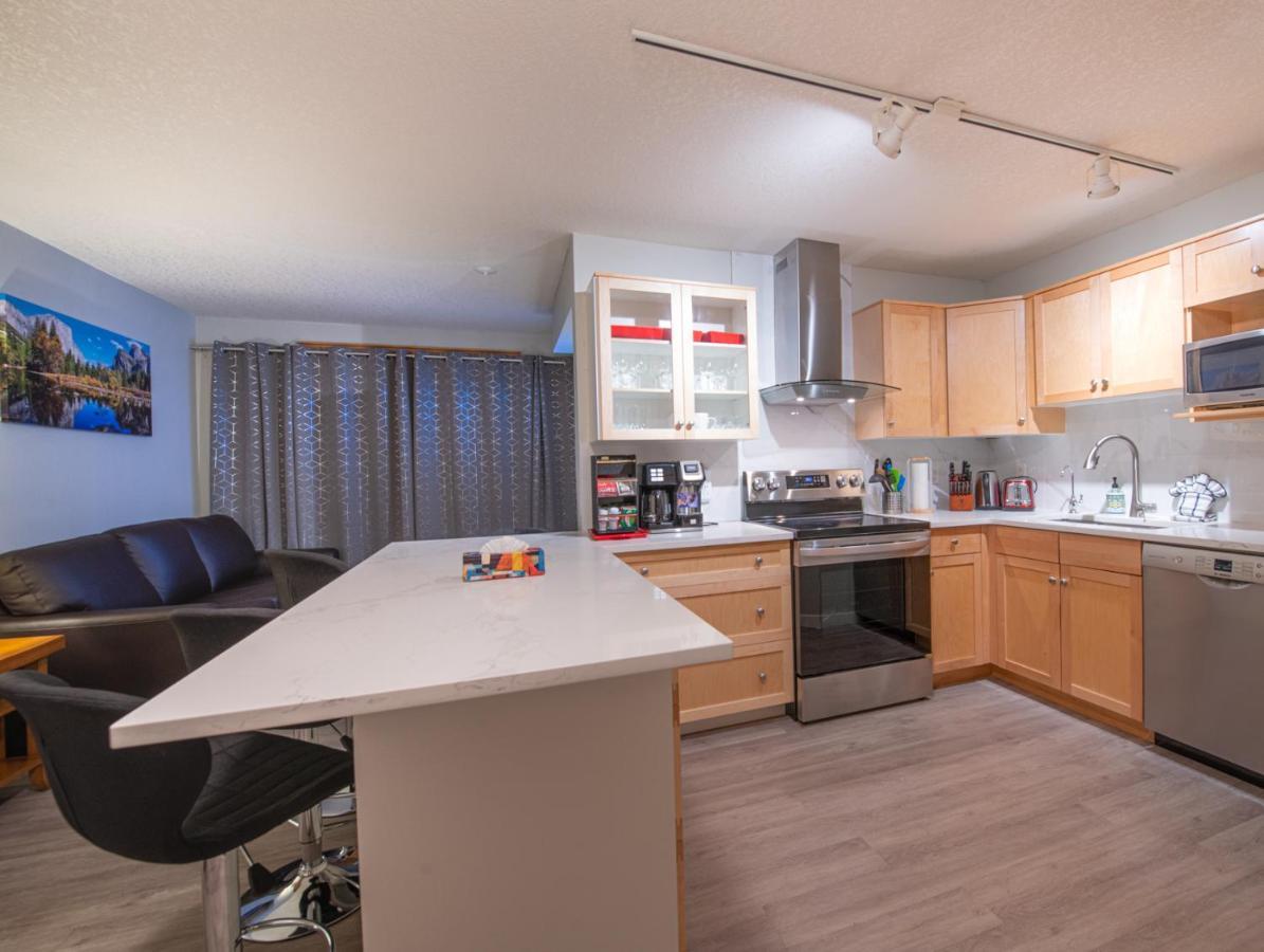 Mountain View 2 Bedroom Condo - Wt Top Floor-401 Canmore Extérieur photo